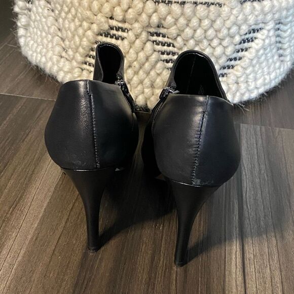 Vince Camuto Elvin boots - Picture 4 of 8